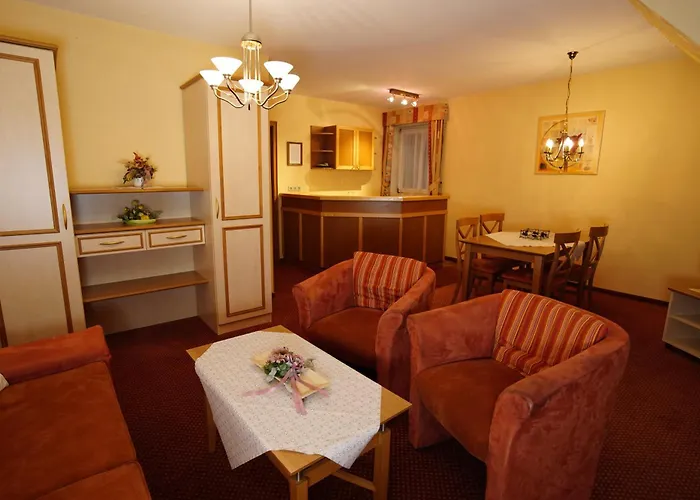 Hotel Central Hotel 3*